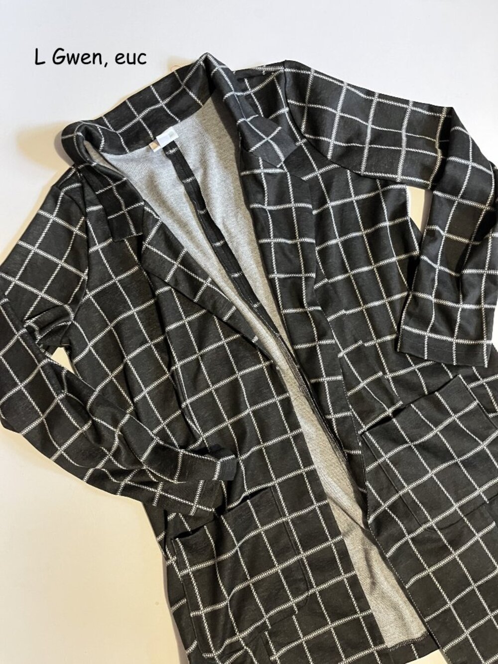 Large Lularoe Gwen unlined blazer, black with white plaid, checkered